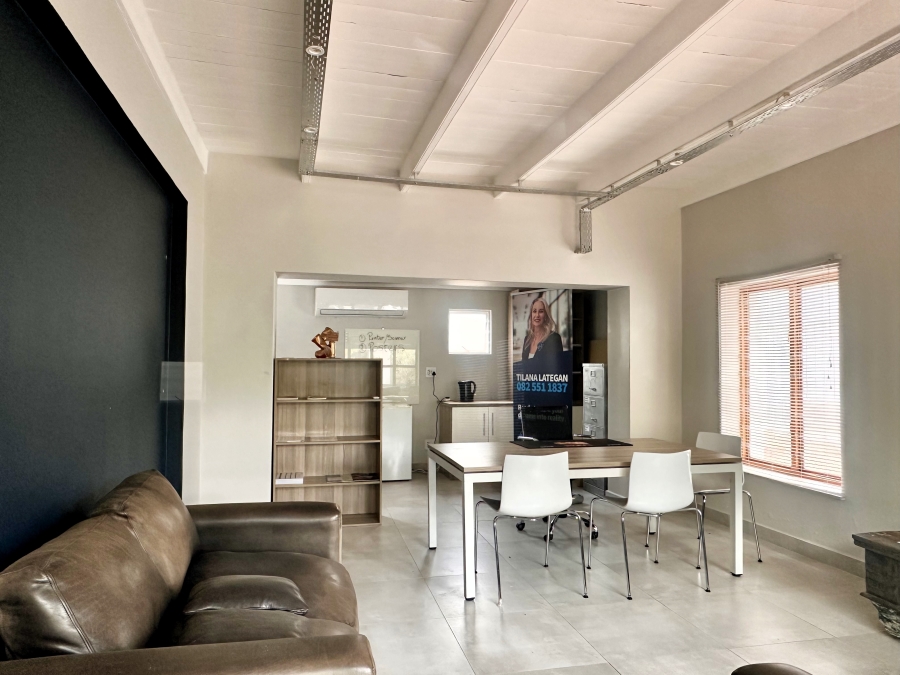To Let Commercial Property for Rent in Riebeek Kasteel Western Cape